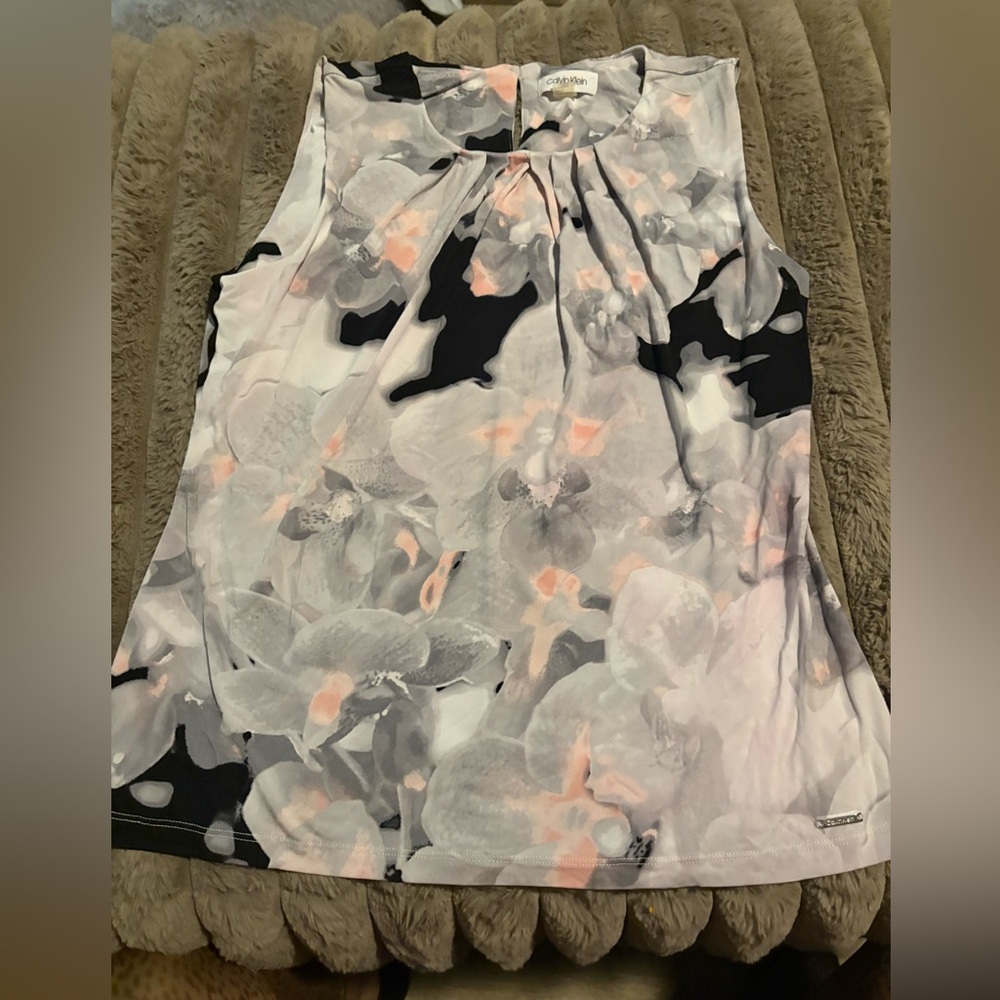 Calvin Klein Floral blouse